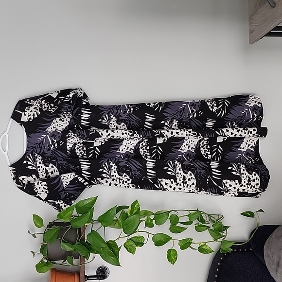 Mantles palm leaf dress medium white black grey purple - Picture 4 of 4